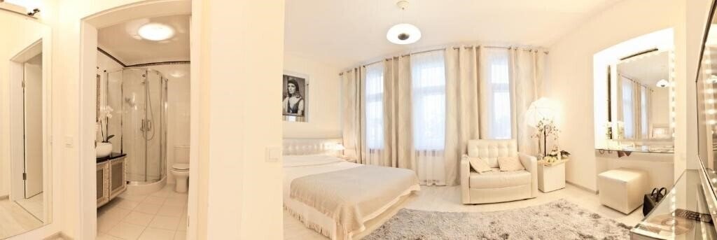 Fotografie Dom Aktera Hotel 3*