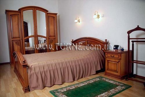 Hotel Галерея 4*