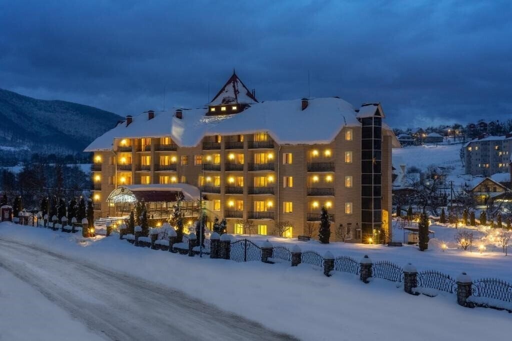 Hotel Reikartz Polyana 4*