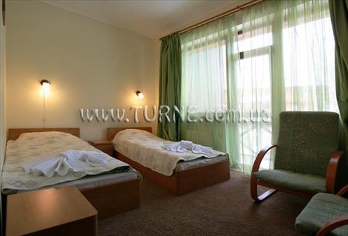 Отель Skiland House 3*