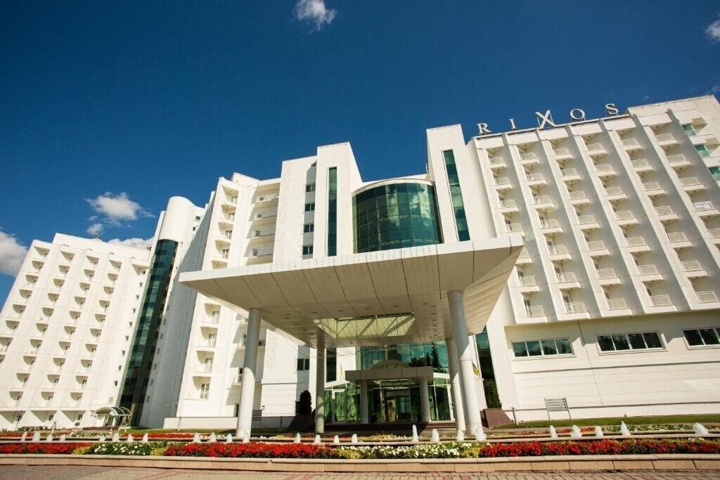 Отель Риксос-Прикарпатье 5*