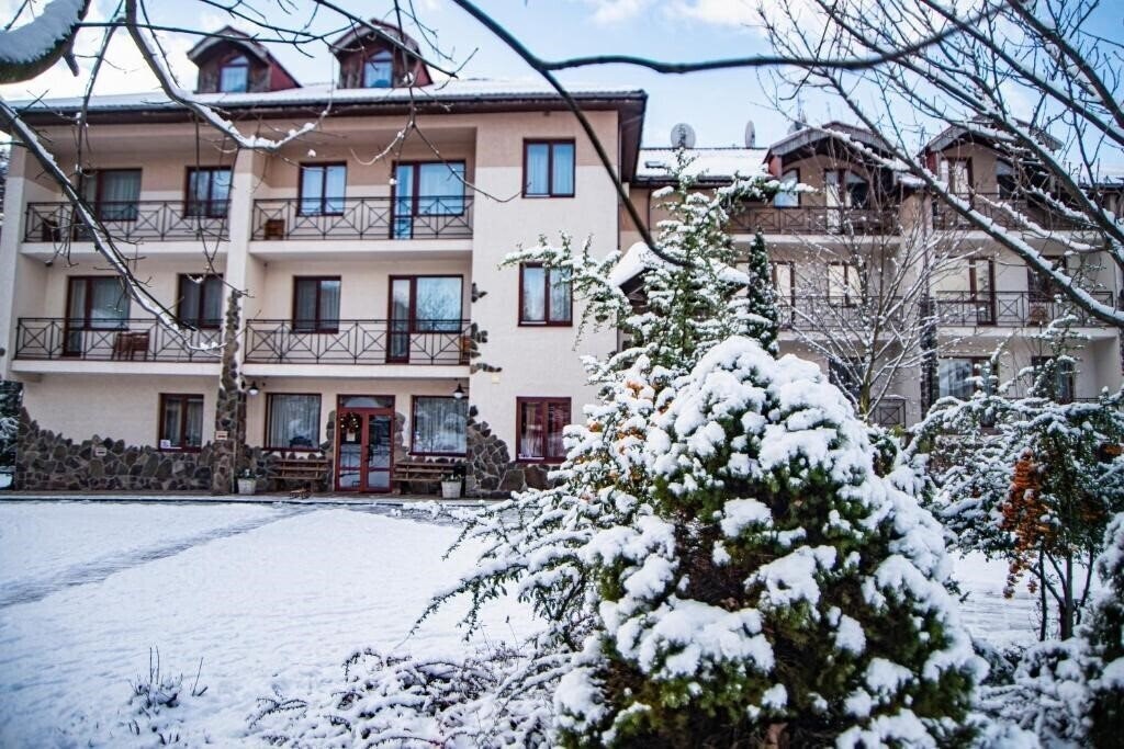 Imaginea Retreat Resort Bogolvar 3*