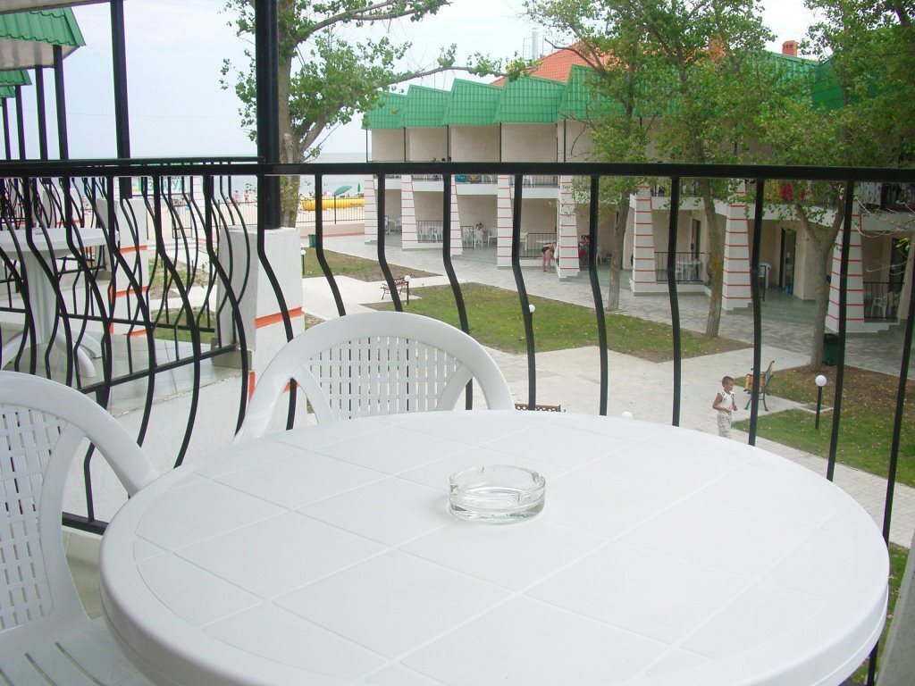 Imaginea Изумруд 3*