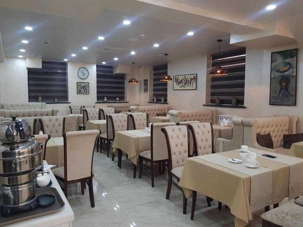 Imaginea Art Deluxe 3*