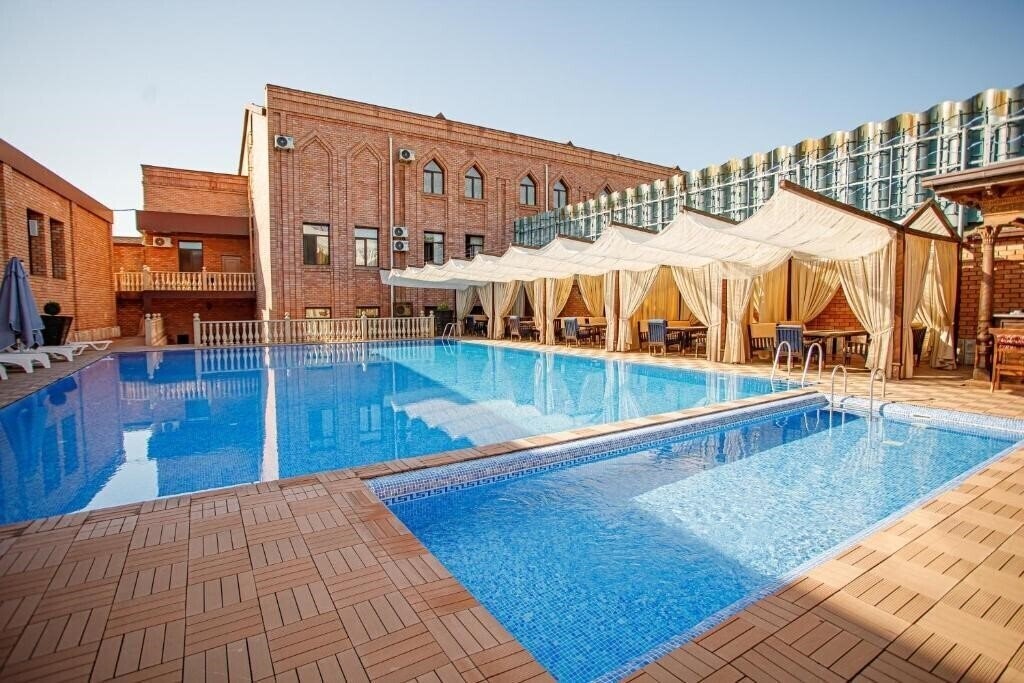 Imaginea Ichan Qala Hotel 5*