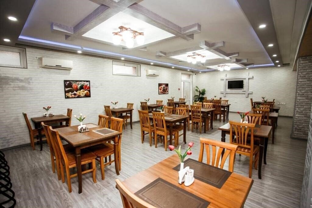 Imaginea Grand Tashkent Hotel 3+* 3*