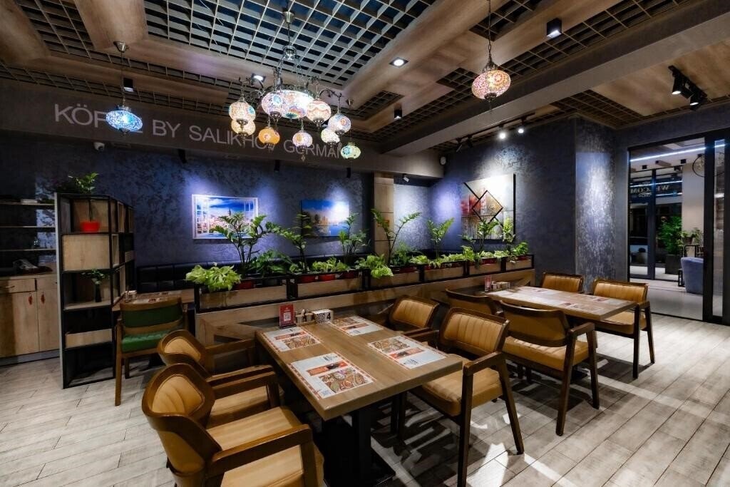 Imaginea Sayyoh Hotel 3*