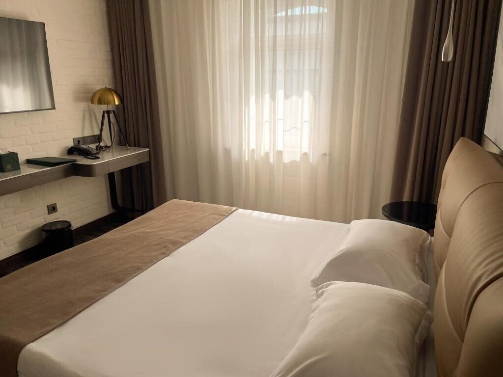 Hotel Sharq Hotel 3*