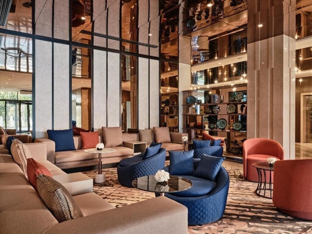 Imaginea Crown Plaza 4*