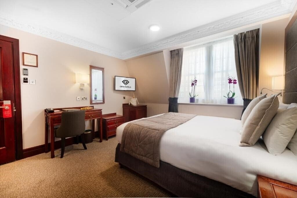 Imaginea Grange Fitzrovia Hotel 4*