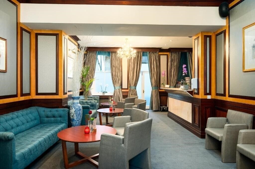 Fotografii Grange Langham Court 4*