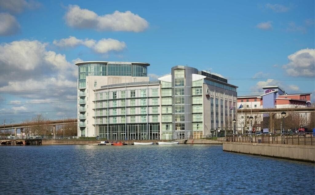 Картинка Doubletree By Hilton Hotel London Excel 4*