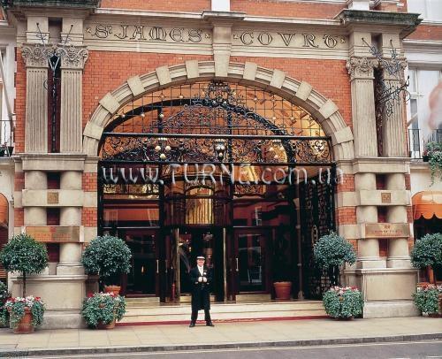 Imaginea Crown Plaza St. James 4*