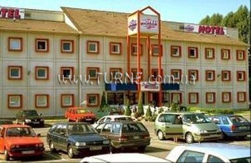 Fotografii Drive Inn Hotel 2*