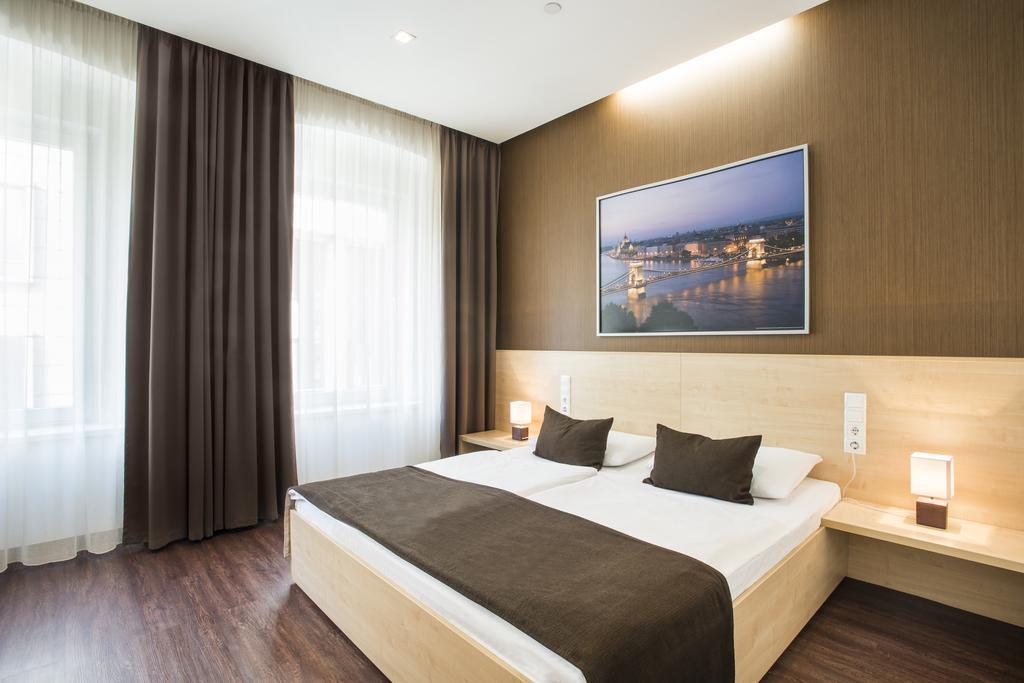Hotel Promenade City Hotel 3*