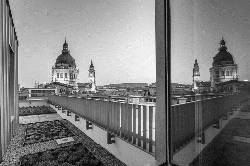 Imaginea 12 Revay Hotel 3*