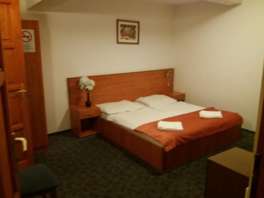 Imaginea Central Green Hotel 3*