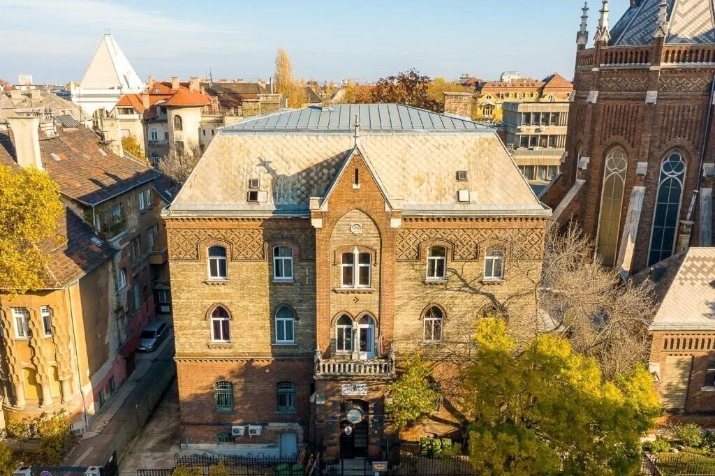 Hotel Dominik Panzio 2*