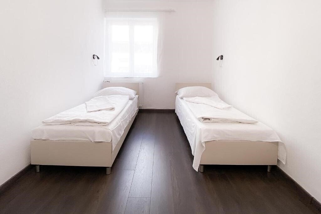 Imaginea Dominik Panzio 2*