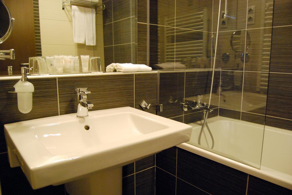 Imaginea Residence Regnum 4*