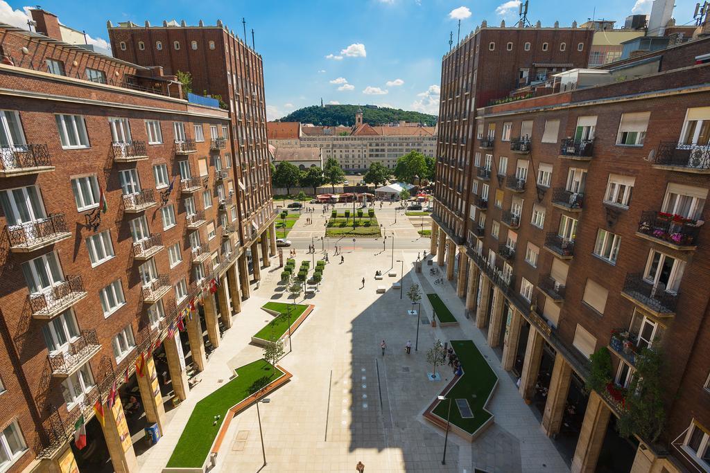 Hotel Regency Suites 4*