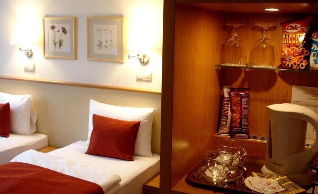 Fotografie Castle Garden 4*