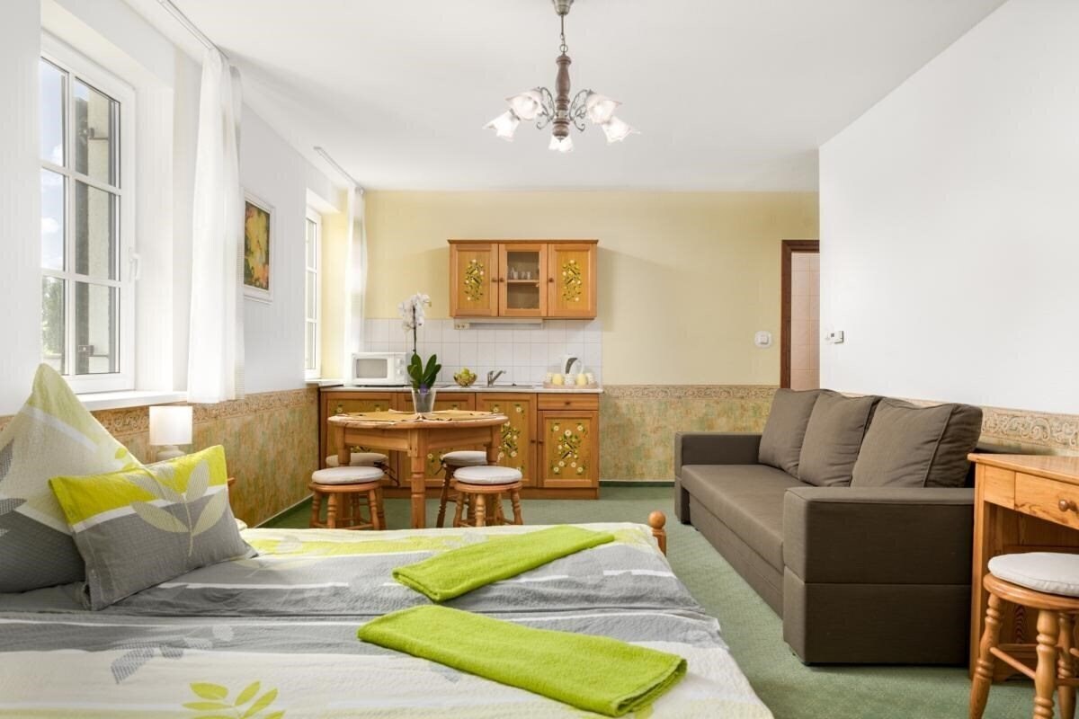 Fotografii Budafok Panzio коттедж