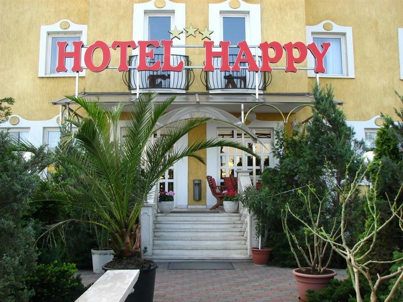 Fotografii Happy 3*