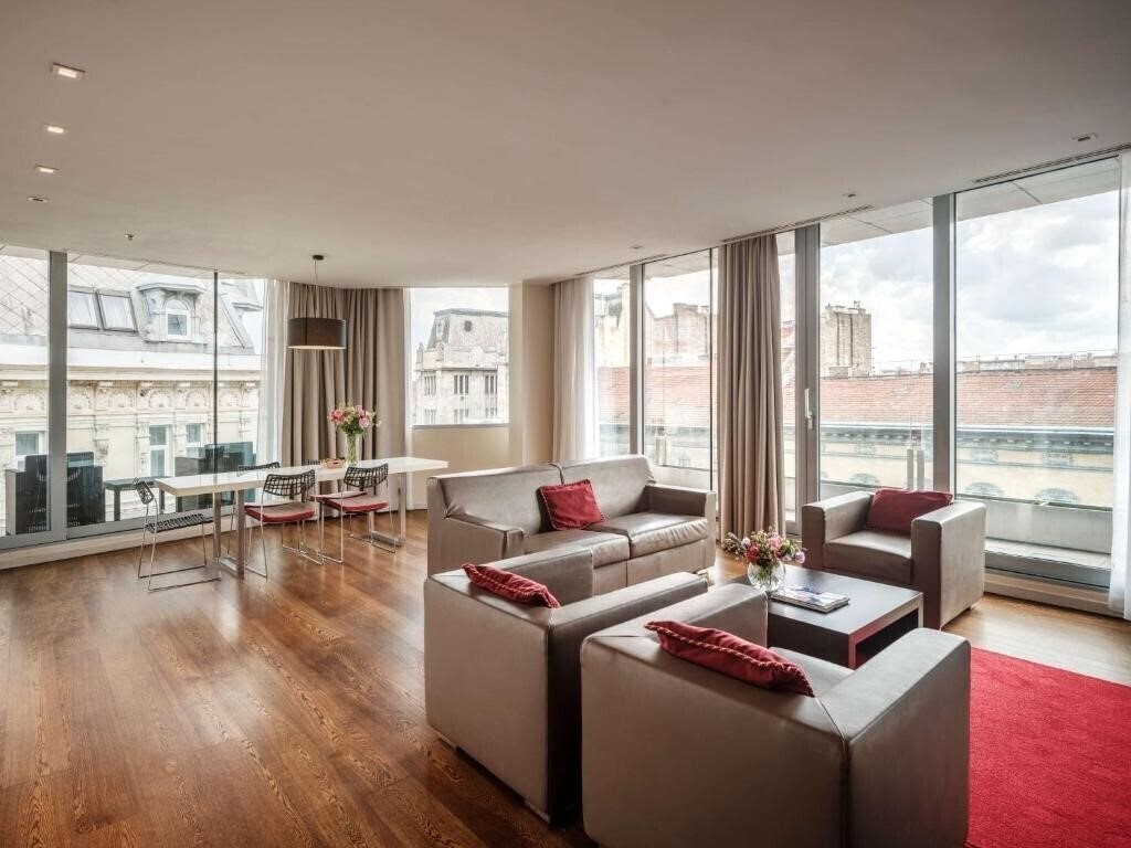Imaginea Nh Collection Budapest City Center 5*
