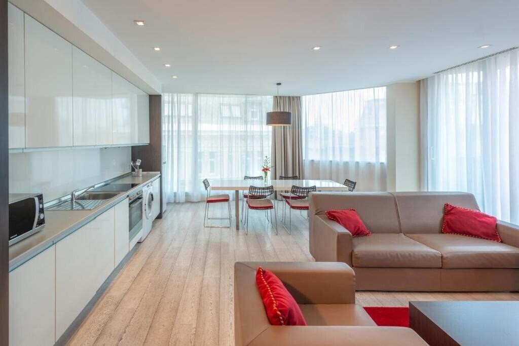 Imaginea Nh Collection Budapest City Center 5*