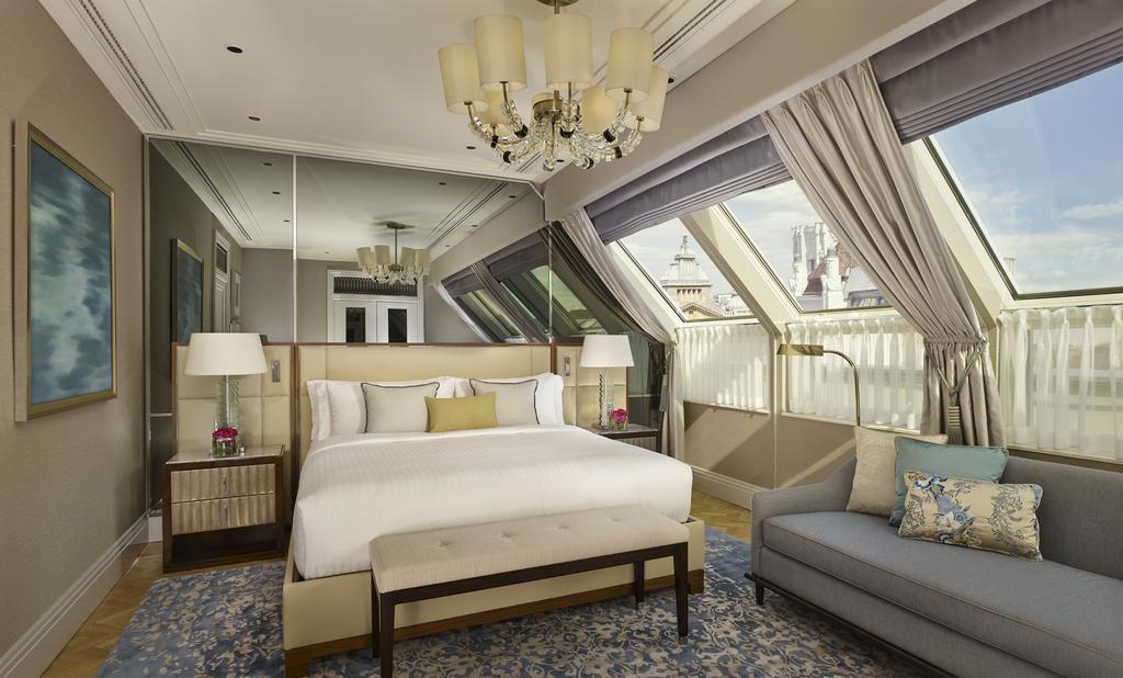 Imaginea The Ritz-Carlton, Budapest (ex. Le Meridien) 5*