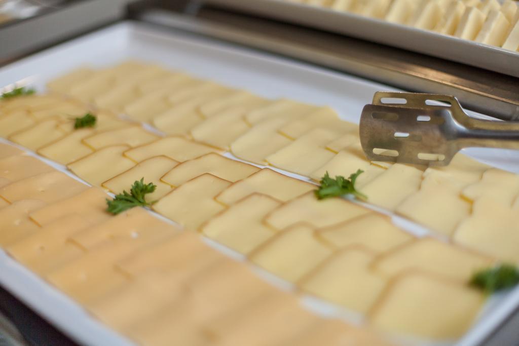 Imaginea Golden Park Hotel 4*