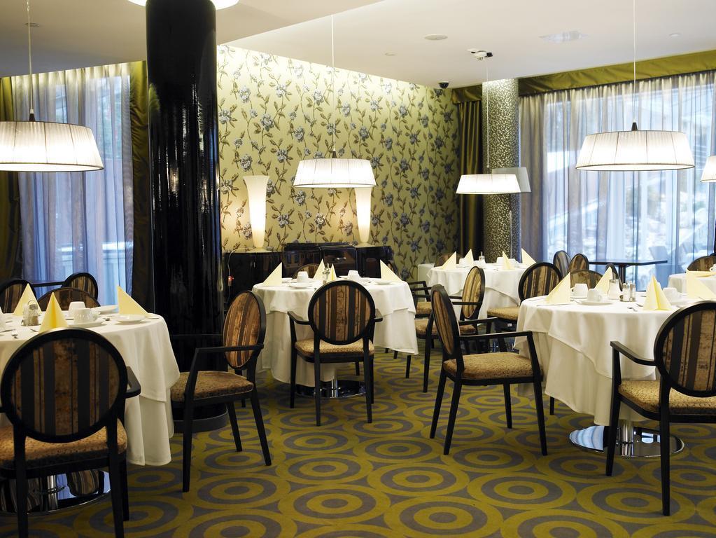 Imaginea Belvedere Budapest 4*