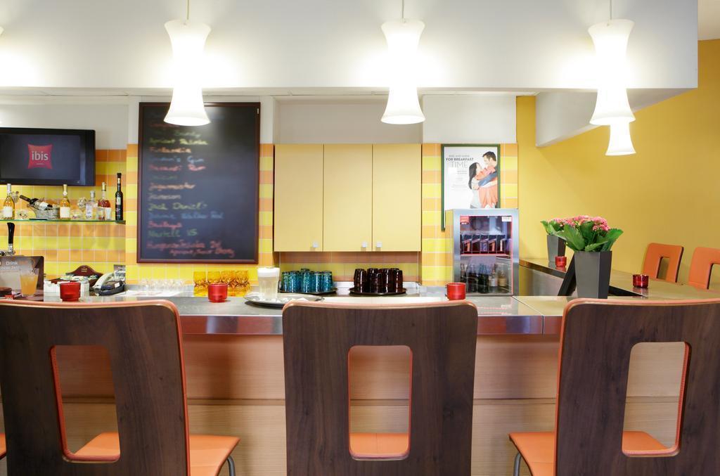 Imaginea Ibis Heros Square Hotel 3*
