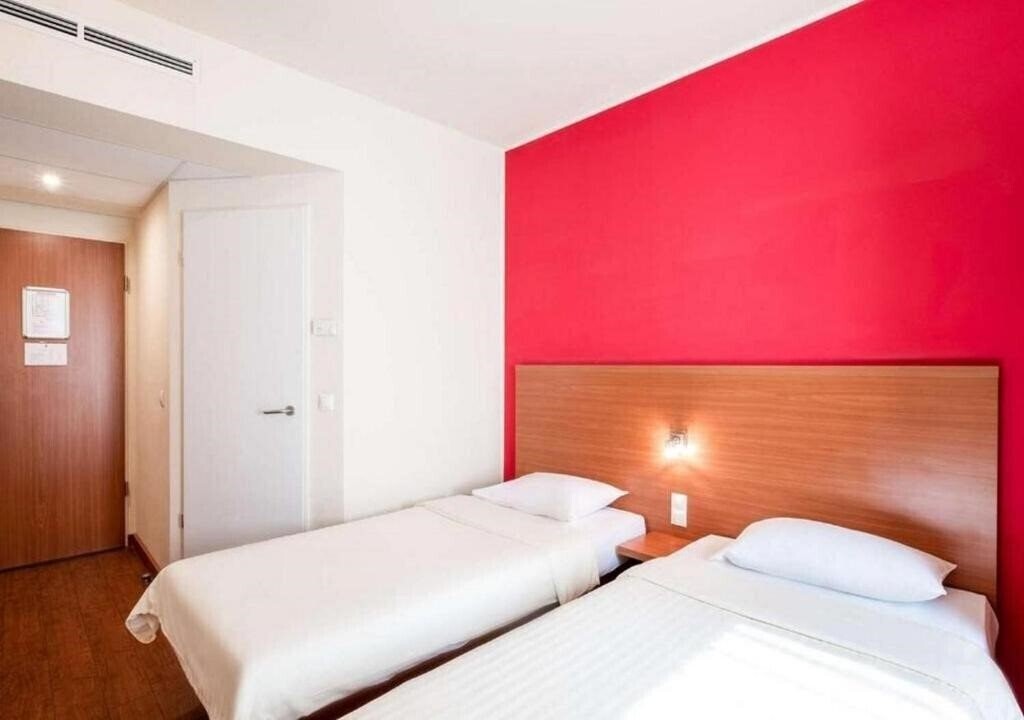 Fotografii Star Inn 3*