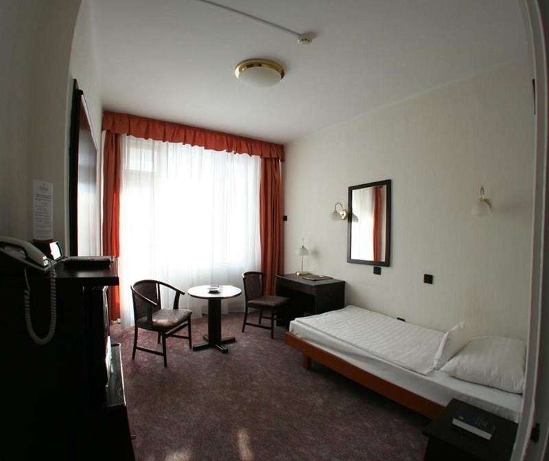 Fotografii Hunguest Hotel Nagyerdo 3*
