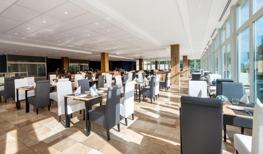 Imaginea Helios Anna 3*