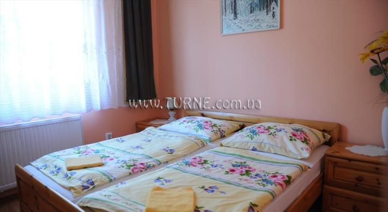 Hotel Aranykorona 1*