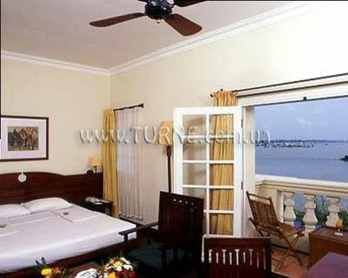 Изображение Victoria Chau Doc 4*