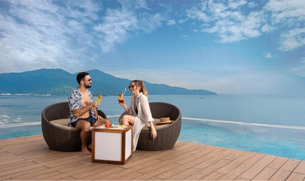 Imaginea A La Carte Da Nang Beach 4*