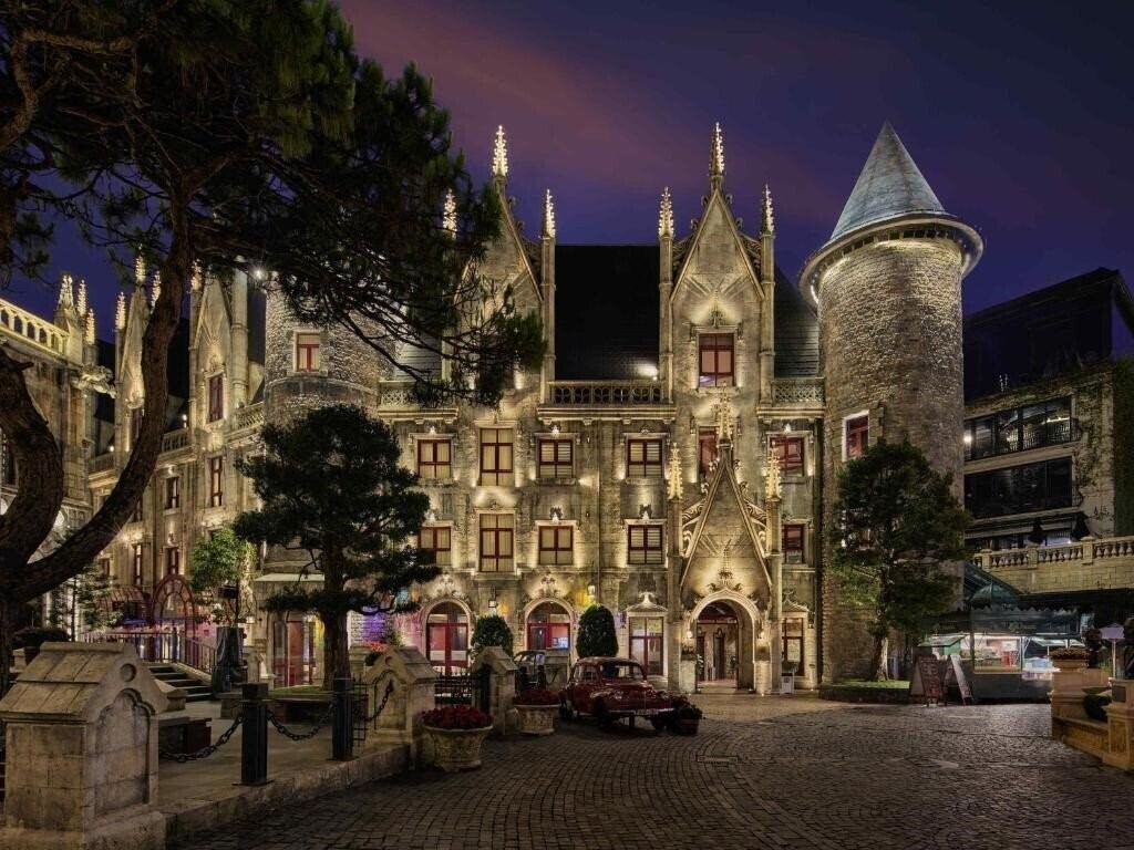 Hotel Mercure Danang French Village Bana Hills (ex. Mercure Bana Hills) 4*