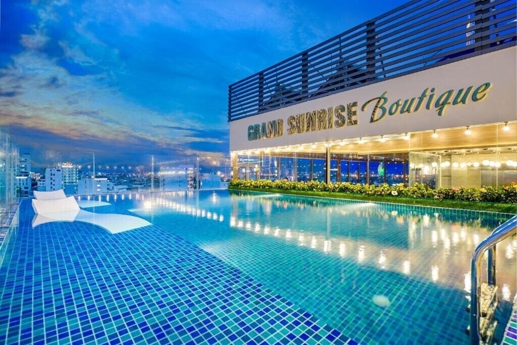 Hotel Grand Sunrise Boutique Hotel 4*