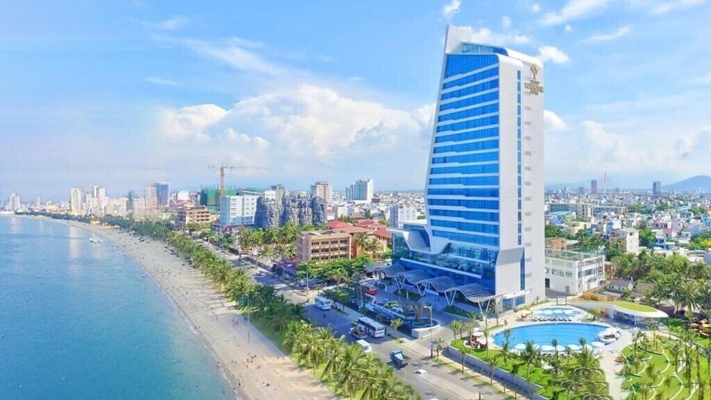 Hotel Grand Tourane 4*