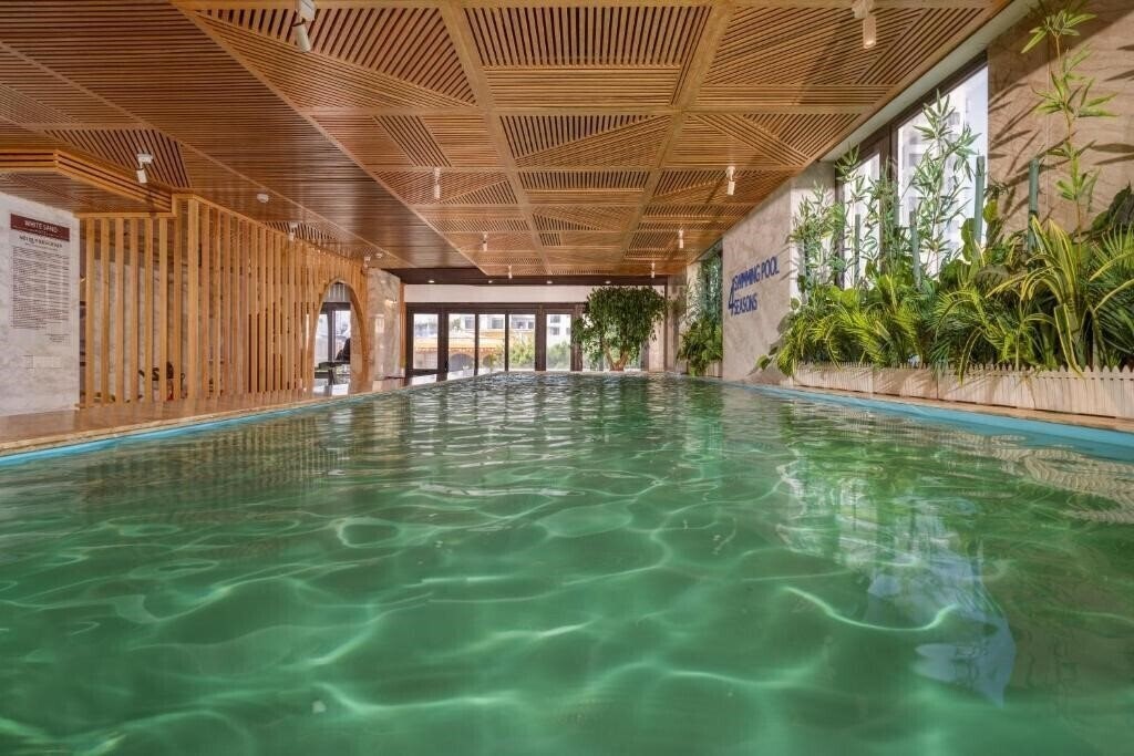 Hotel White Sand Boutique Hotel (ex. White Sand Hotel & Apartment) 4*