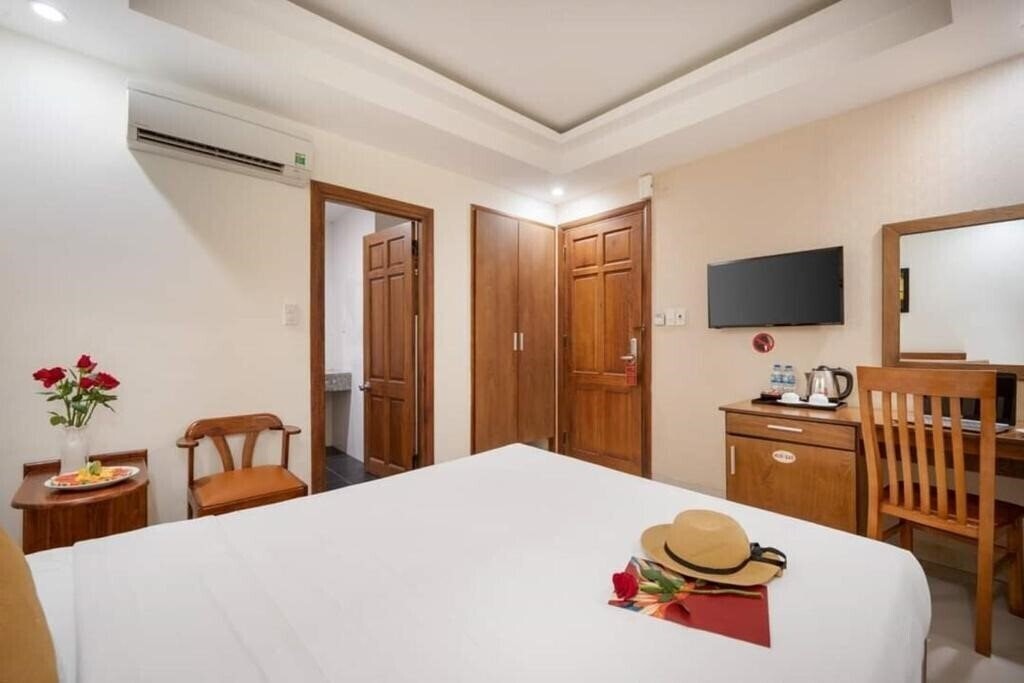 Картинка Lan Nhi Hotel 2*