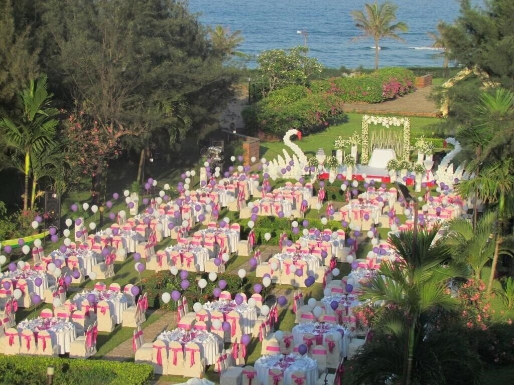 Fotografie Centara Sandy Beach Resort Danang 4*