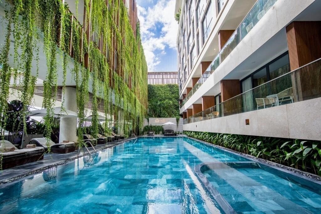Отель New Orient Hotel Danang 4*