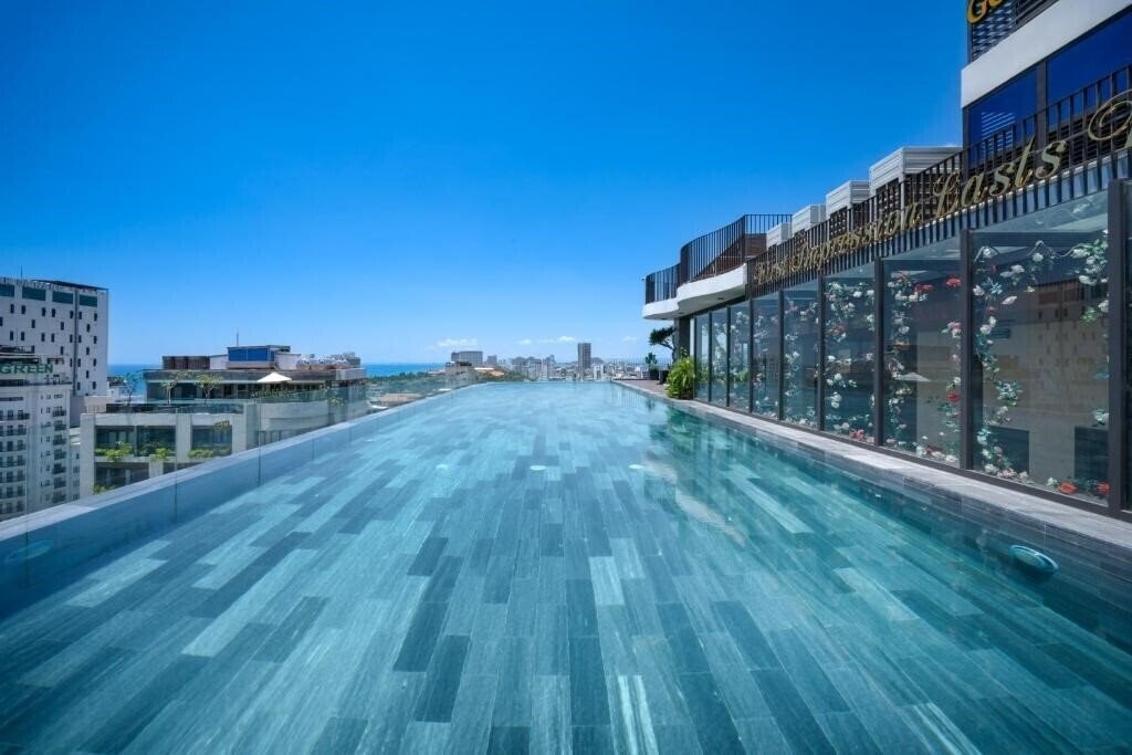 Fotografie Golden Lotus Grand Hotel Da Nang 4*