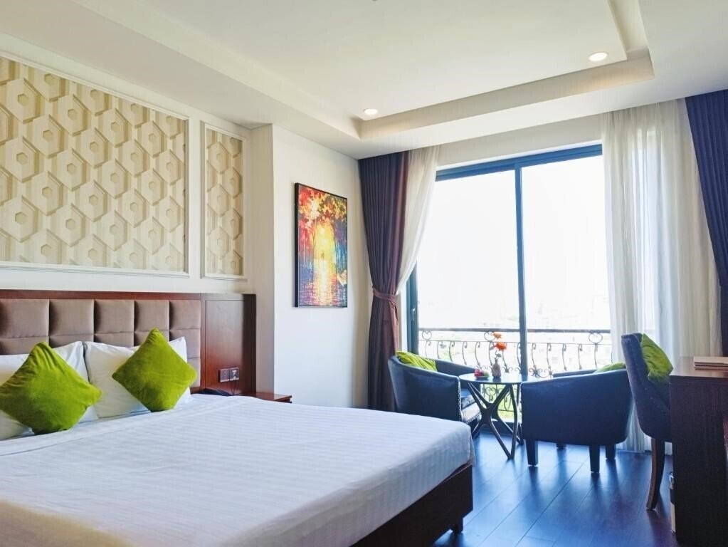 Imaginea Century Hotel 3*