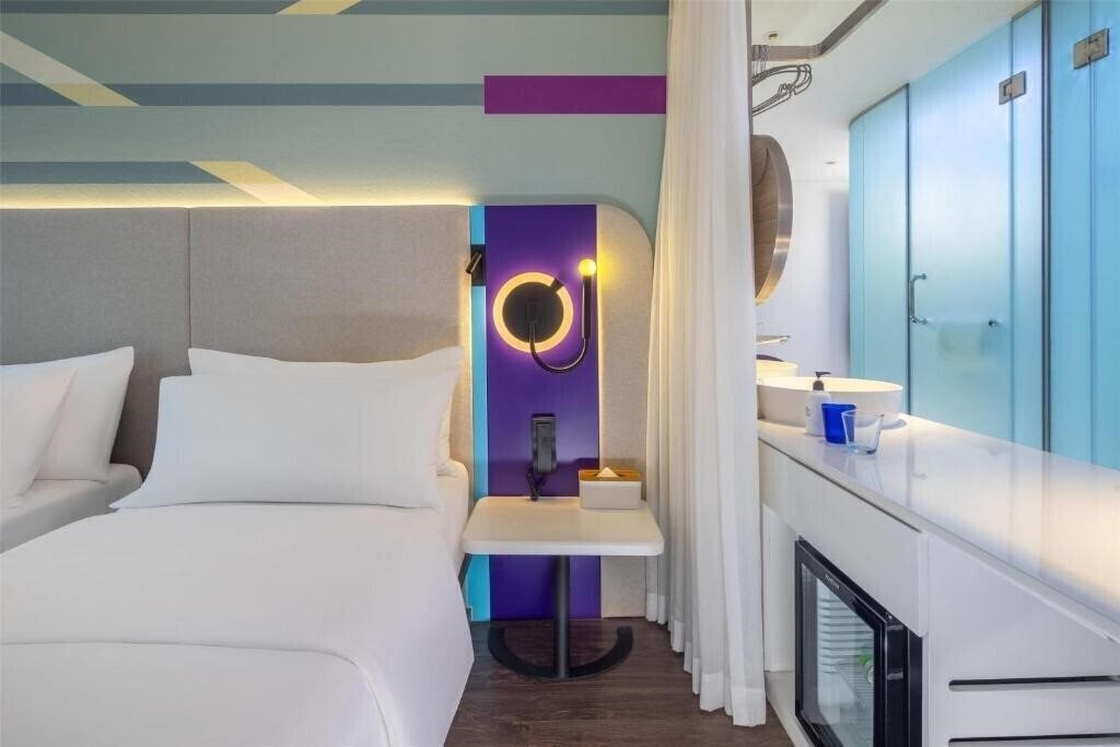 Отель Tru by Hilton Da Nang City Centre 4*